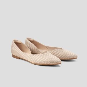 VIVAIA Pointed Toe Flats (Melia) Size 7 (37.5)